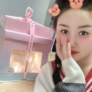 《梨花笑》-三天饿九顿