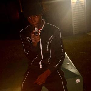 Hood Fresh (feat. 370drako)