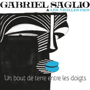 Un bout de terre entre les doigts