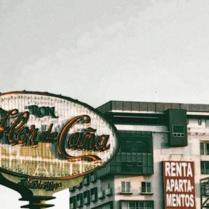 Broken boy (feat. Serberusft)