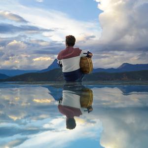 被风吹过的夏天-尹志伟指弹版