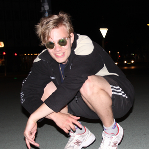 ALLES was du jemals TUEN wirst ist EGAL