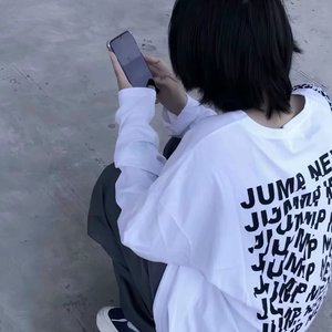 叹不尽相思苦忆华年