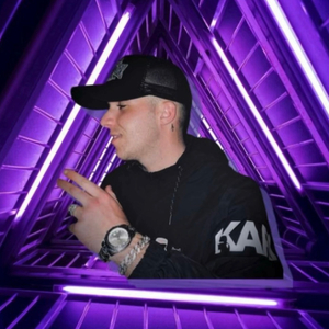 Blue grass (psytrance-DJ Yarden ester)