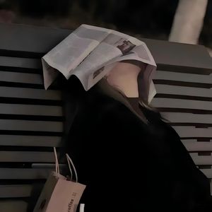 为什么要喜欢一个不喜欢你的人