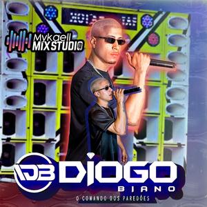 Ela Bate (feat. Mykaell MixStudio)