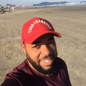 Rogerinho Massagista