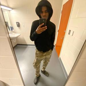 She wanna know (feat. Lul jo)