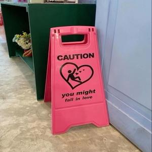 DEAD INSIDE (feat. YOUNG4N)