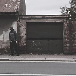 Víc Hudby (Explicit)