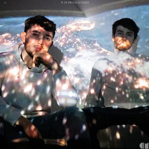 DENK NACH (feat. BARAS)