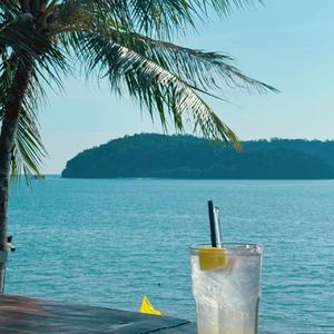 曾经的红颜 伴奏