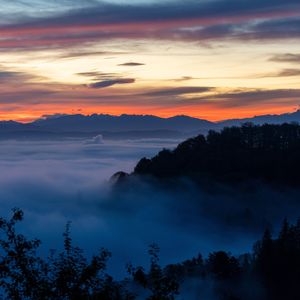 山川秀丽 (古筝瑜伽)