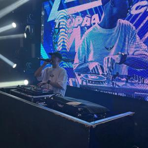 Tipo Nino x Famosinha (BEAT FINO)