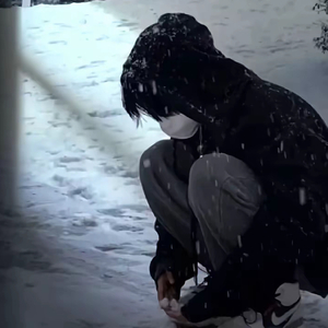 当泪掉进屏幕 你那边会下雨吗