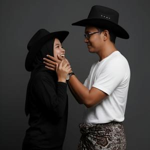 Luka Tak Bertepi (feat. Aprillia)