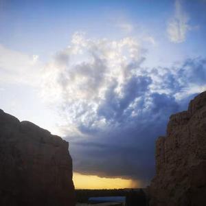 你应该很快乐（弹唱现场版）