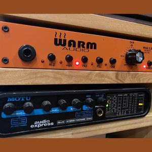 俩俩相望 (24秒片段)