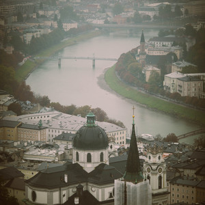 Busy World - 芥末原创电子音乐