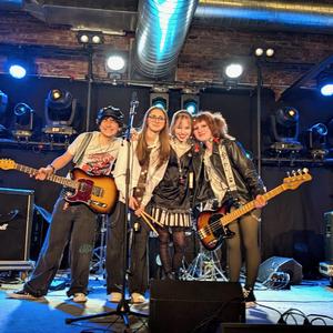 Get out of my basement (Live)