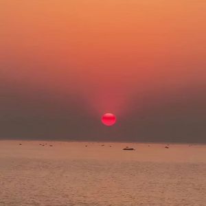 遗憾是潮湿的回南天