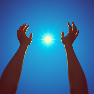 過去の傷が今も痛むけど その痛みが君を強くしている