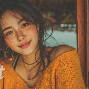 유리빛 아침 - Glass-Like Morning Light