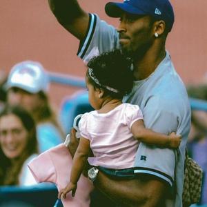 Excuse me 4real (feat. THB) (Remix)