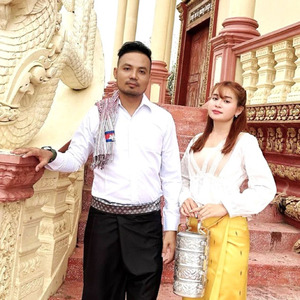 ម្ហូបដាក់ស្រាក់ (Freestyle)