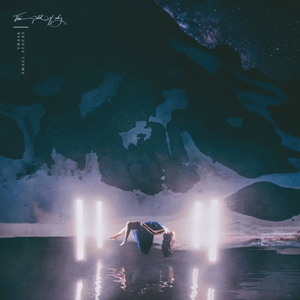 她的眼睛会唱歌