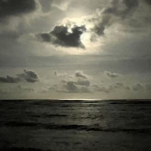 24.8.01夜.月(Prod by Syan Ru)