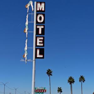 Room 815 (feat. Mike Wich)