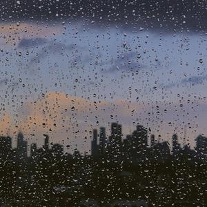 4U（翻自 Vinida (万妮达)）