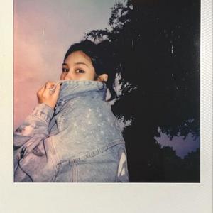 ဒီနှစ်မကုန်ခင် (စိတ်အထွေထွေ)