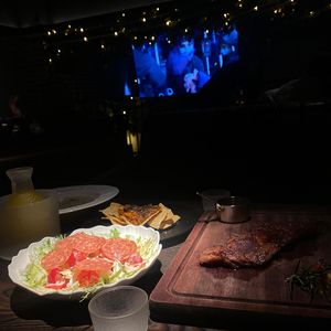 松开靠近我的手