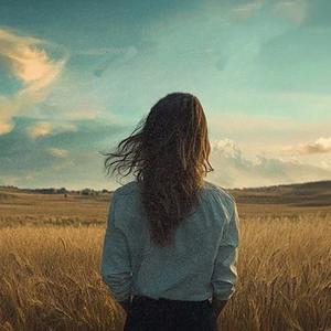 走不出回忆的牢 田园