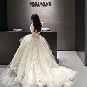 你好，梁小姐。