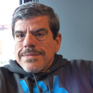 Πεθαίνοντας στην Ομόνοια