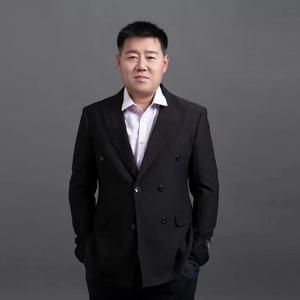 为了理想去闯荡