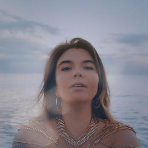 Space Dive (feat. Blake Davis)