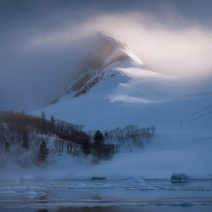 무너지지 않기 위하여