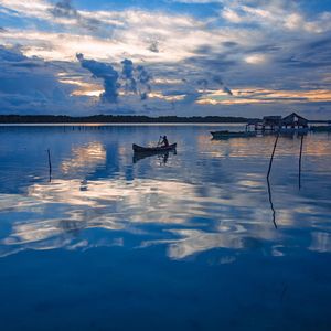 梦中河流（轻音乐）