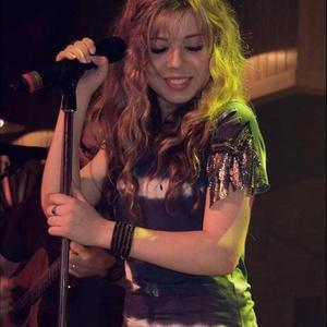 dj turn me up, im geekin in my room