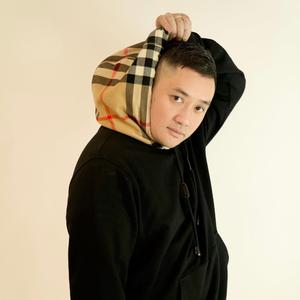 Mboux Liux Meih Maiv Muangx (Sheena)