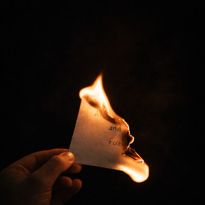 Пламя догорит