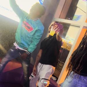 Bellhop (feat. Manny) (Special Version)