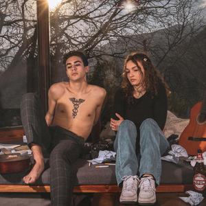 Non ci voglio pensare (feat. Anna)