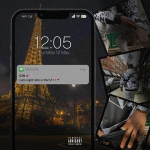 Late night date in Paris