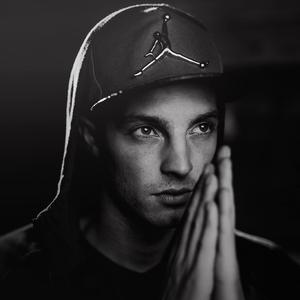 Armaghedon (feat. Tonya)