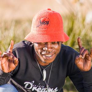 Amayakayaka (feat. Dj owam, Issoboy Holiq & Black ace)